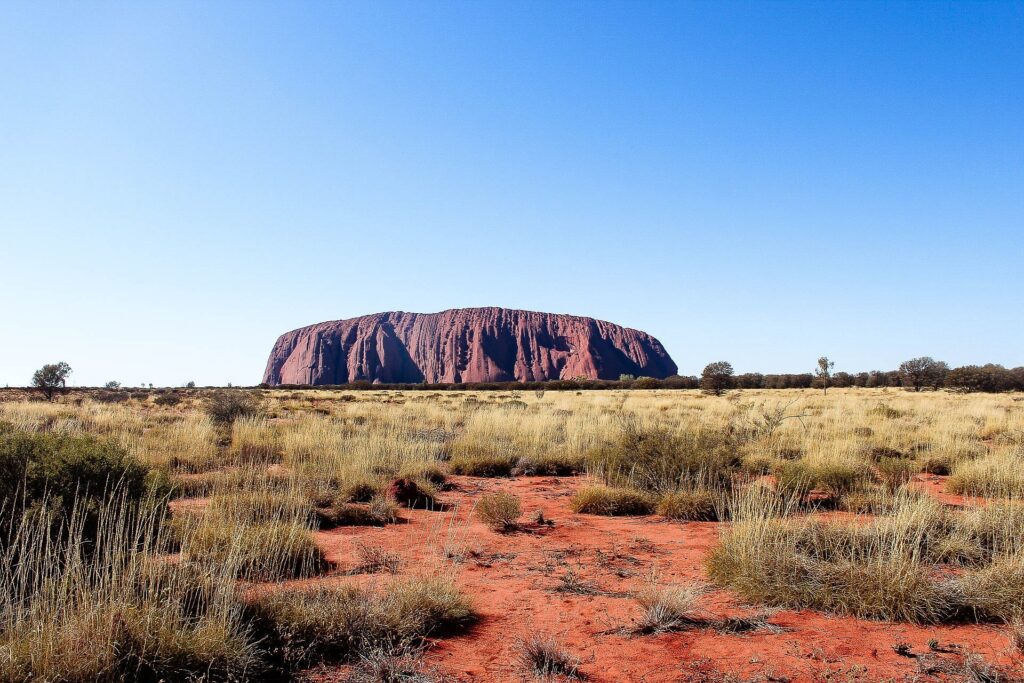Awe before the Natural Monument Uluru: An Australian Icon